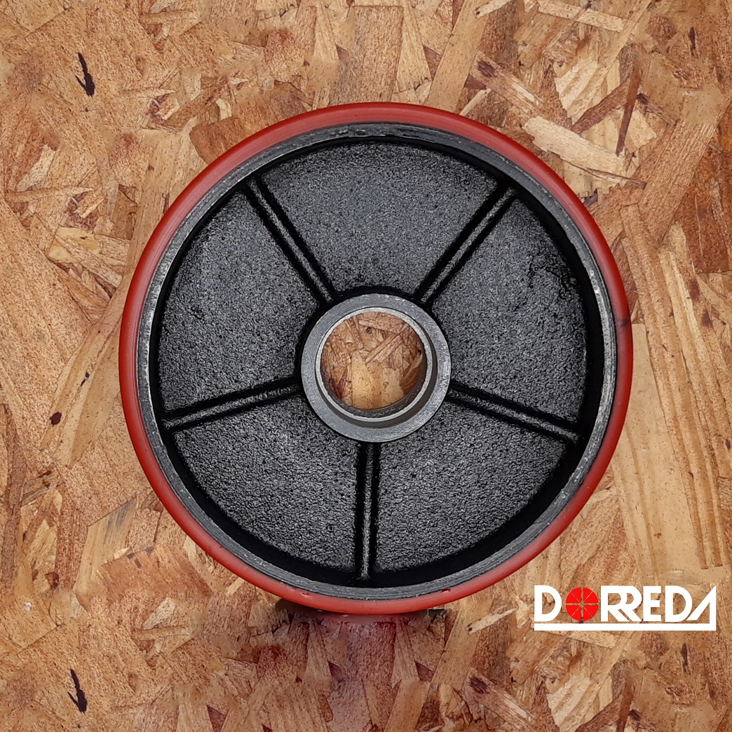 WRE-7381 - RUEDA TRASERA P/PATIN FIERRO VACIADO PU 7X2" CON BALEROS 6204 WRE-7381