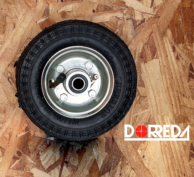 FP60JB60 - LLANTA NEUMATICA INTERIOR A 1/2" TUBO CENTRADO NEGRA 6X2" FP60JB60